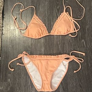 Victoria’s Secret salmon Bikini